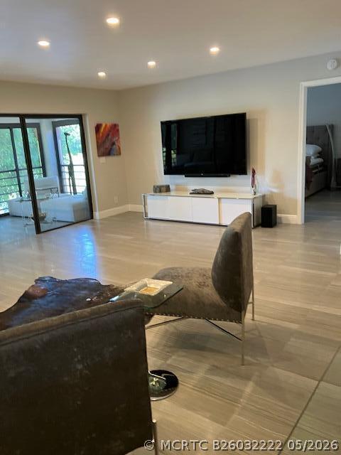 6434 Aspen Glen Cir