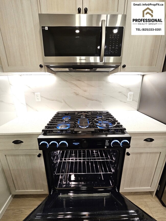 Photo - 238 Orchards Blvd SW