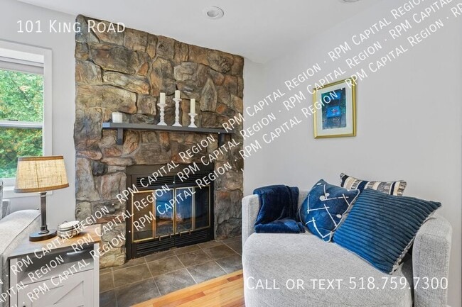 Photo - 101 King Rd