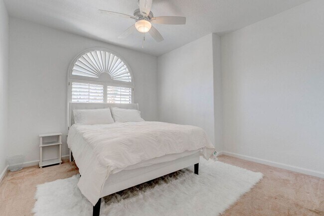 Photo - 3238 Brookfield Dr