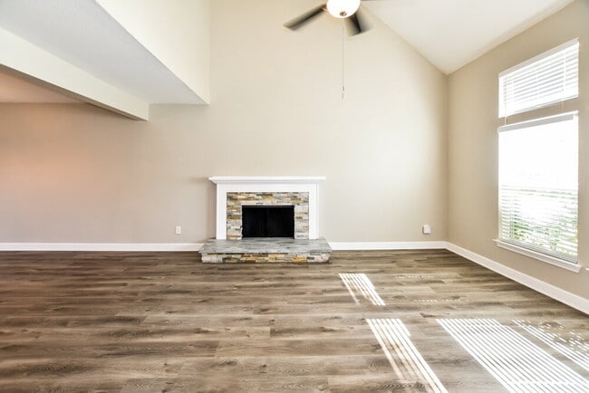 Photo - 4509 Horizon Dr
