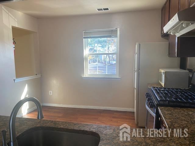 Photo - 408 Woodbridge Commons Way