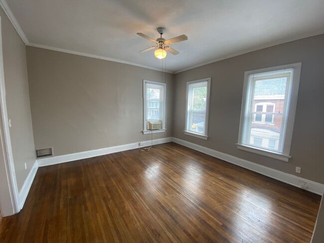 Photo - 1441 Worthington St Apartamento Unidad 1441.5 Up