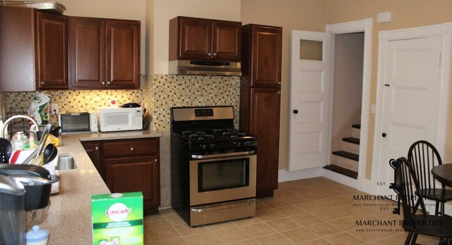 Photo - 70 Leicester St Apartments Unit Lg-RM