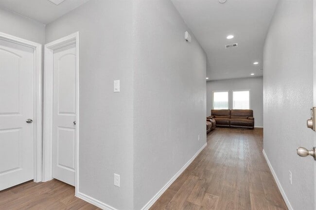 Photo - 21506 Hartford Hollow Ln