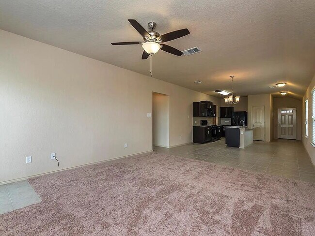 Photo - "Charming 3-Bedroom Home with 2 Full Baths in Idyllic San Marcos Location!"