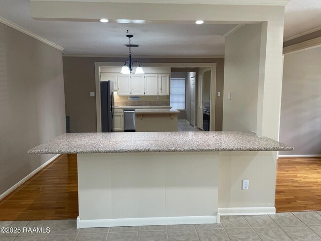 Photo - 107 Papwood Cir