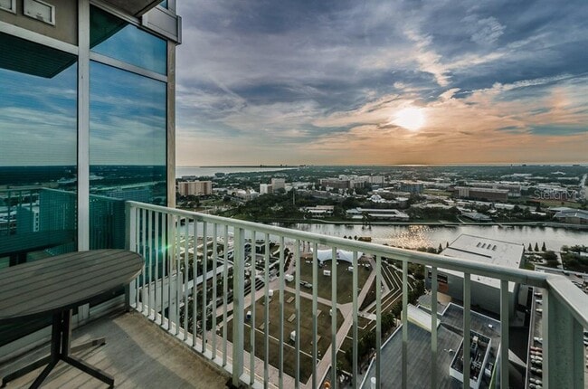 Photo - 777 N Ashley Dr Unit 2403