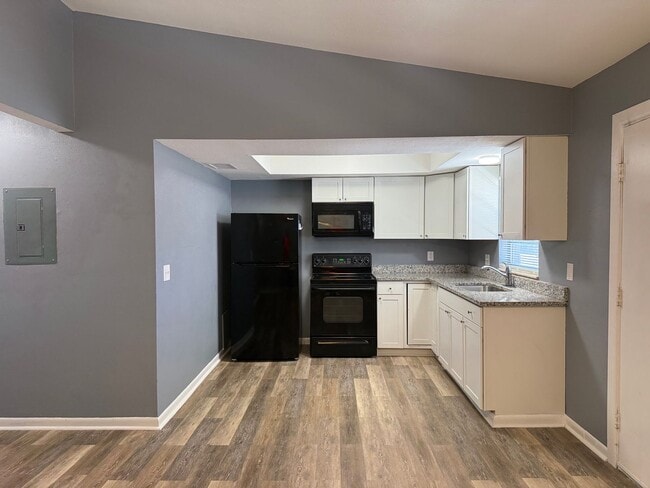 Photo - 65th Terrace N - Triplex Unit 65th Ter N - Apt B