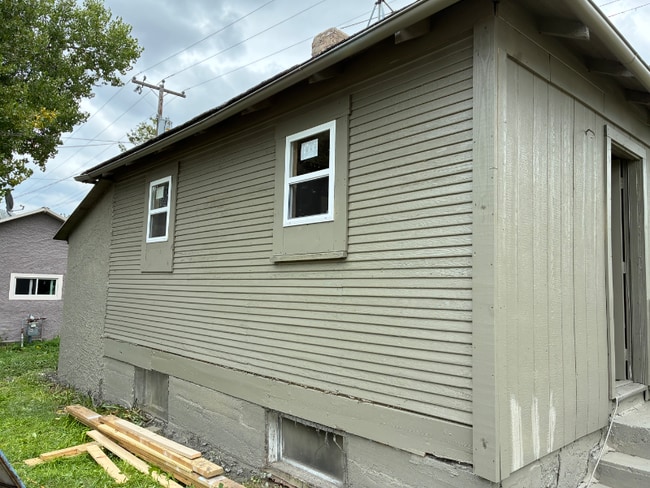 Building Photo - 815 N Bailey St Rental