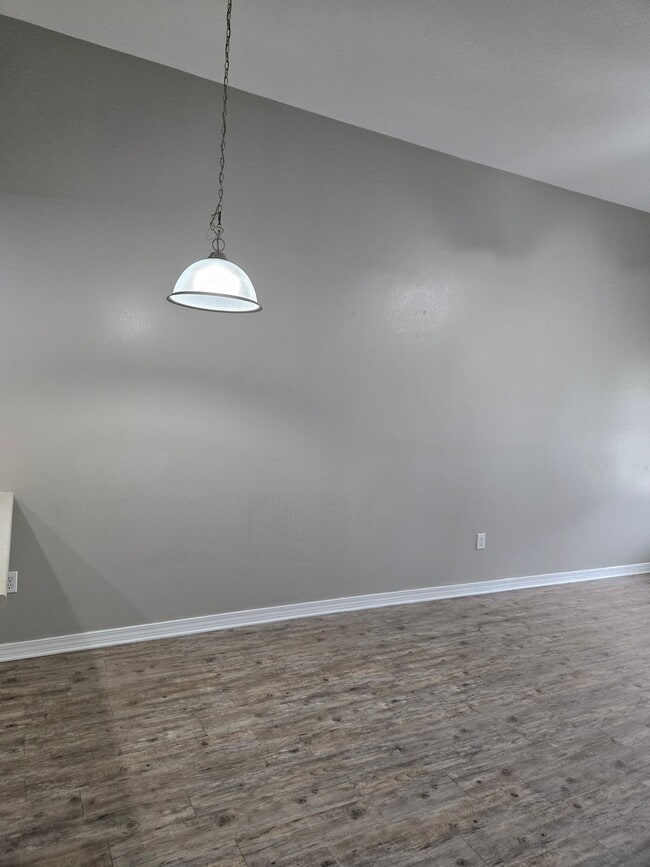 Photo - 15127 Deer Creek Dr