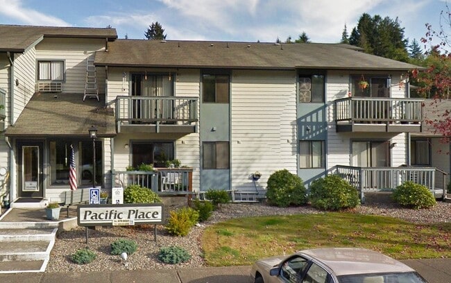 Photo - 208 Central Ave