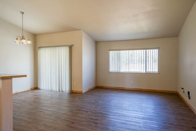 Photo - Three Bedroom Home in Hayden