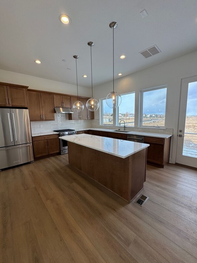 Building Photo - Brand-new townhome for rent in the heart of Erie Town Center