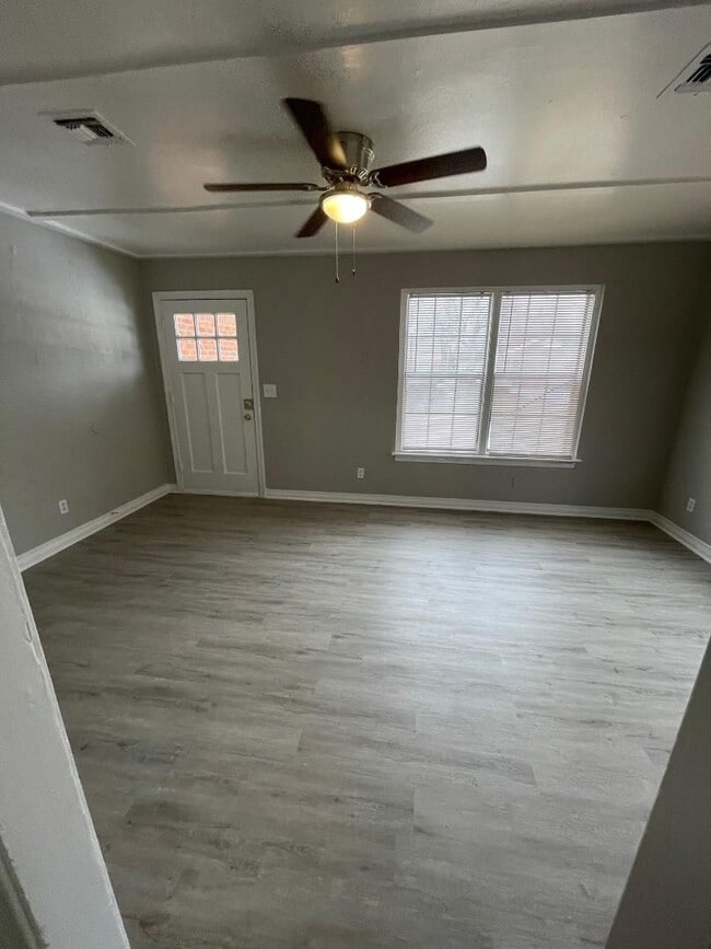 Photo - Duplex For Lease