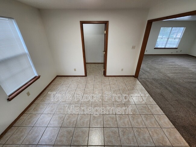 Photo - 628 W 22nd St