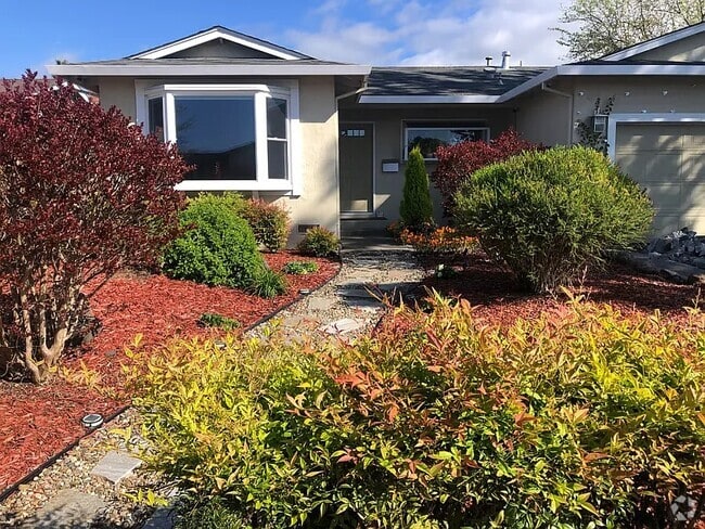 Building Photo - 1524 Baywood Dr Rental