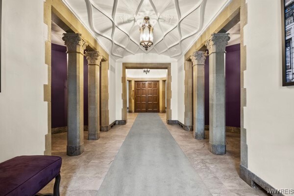 Photo - 800 W Ferry St