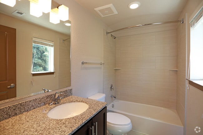 2BR, 2BA- 2B + Bonus Room