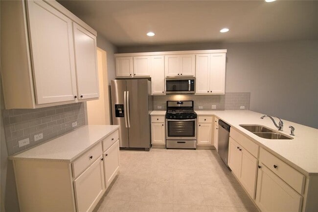 Photo - 1732 Yaupon Grove Ln