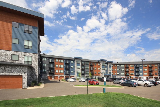 Sapphire Apartments