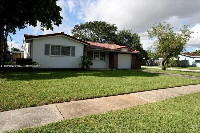 Building Photo - 4534 Van Buren St Rental
