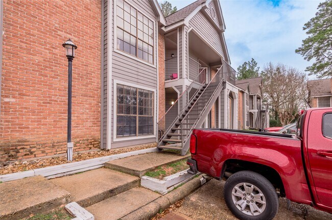 Photo - 2402 Sycamore Ave Unidad D8