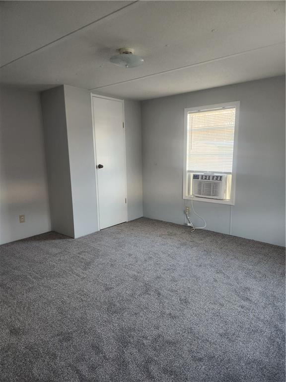 Photo - 78 Cemetery St