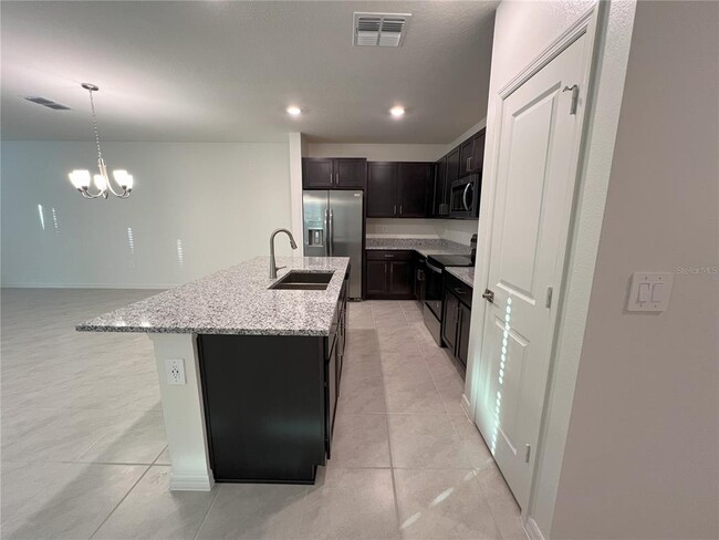Photo - 758 Stoney Pointe Cir