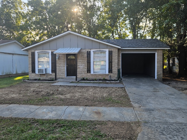 Building Photo - 506 Orchid Dr Rental