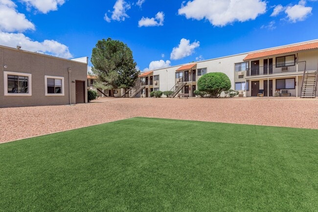 Falcon Court Apartments
