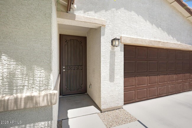 Photo - 16658 W Mescal St