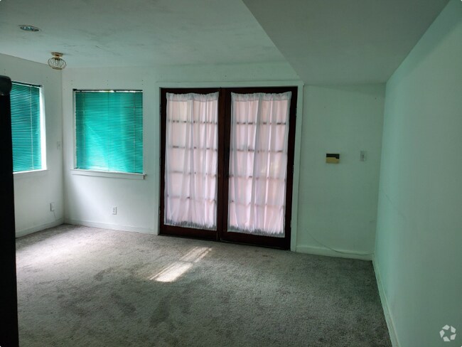Building Photo - 1809 Elm St Unit 1809 Elm St Alameda, CA 94501 Rental