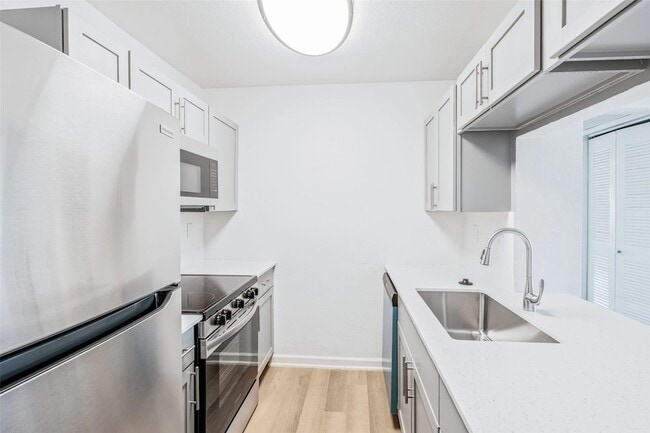 Photo - 4600 W Pioneer Dr Unit 277