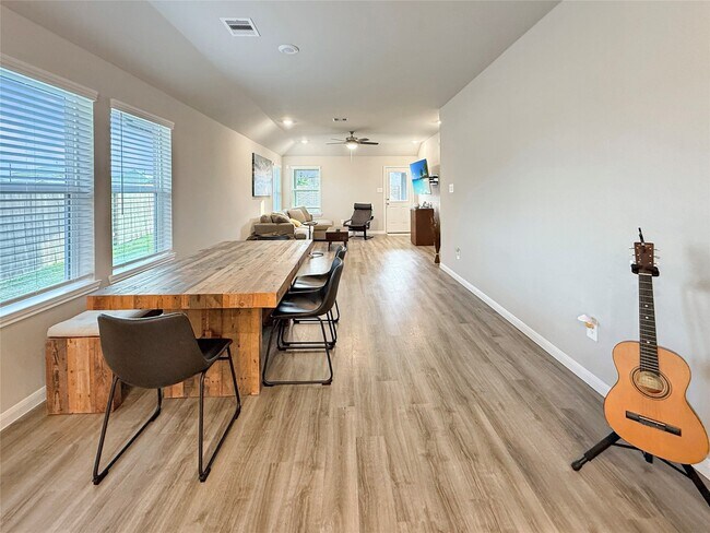 Photo - 25611 Ivory Gull Wy