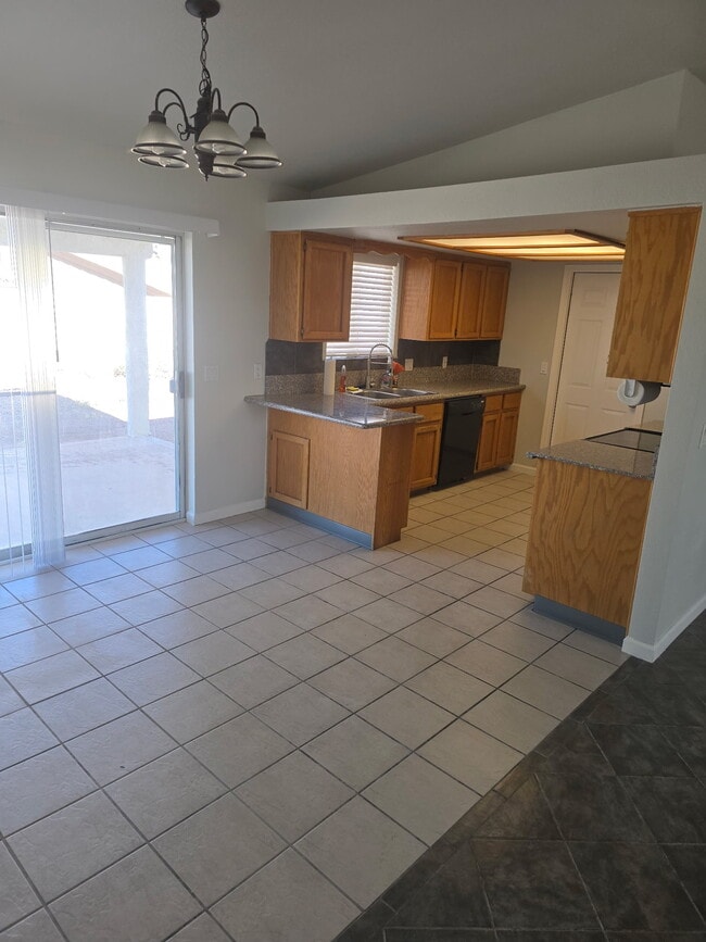 Photo - 3421 Yavapai Dr