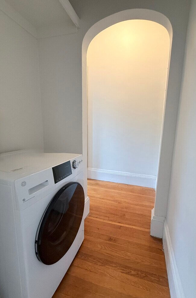 369 Tappan St Unit 12