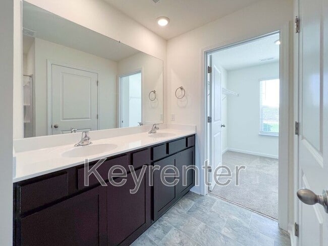 Photo - 2973 Nicole Cir