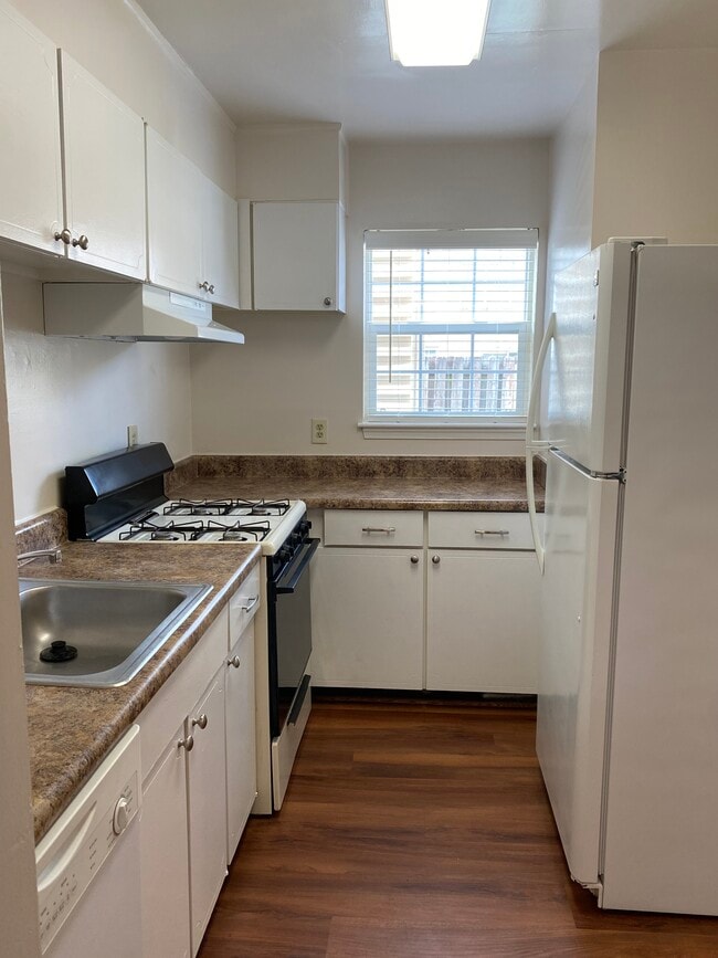 Crown Point Townhomes