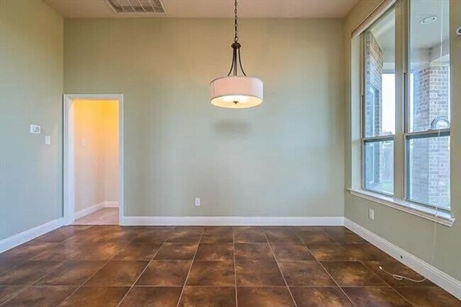 Photo - 1036 Edgefield Lane