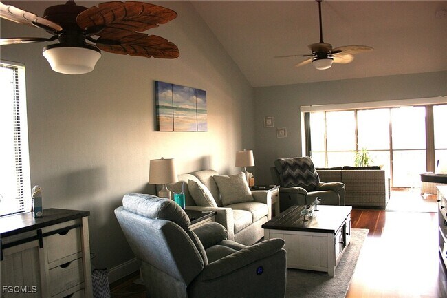 Photo - 15160 Riverbend Blvd Unit 406