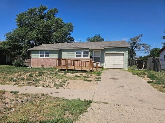 Building Photo - Hamlet 3 bedroom 1 bath Rental