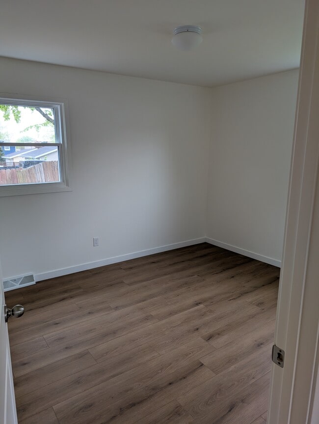 Photo - 11811 W Flagg Ave Unit 11811 W Flagg Ave