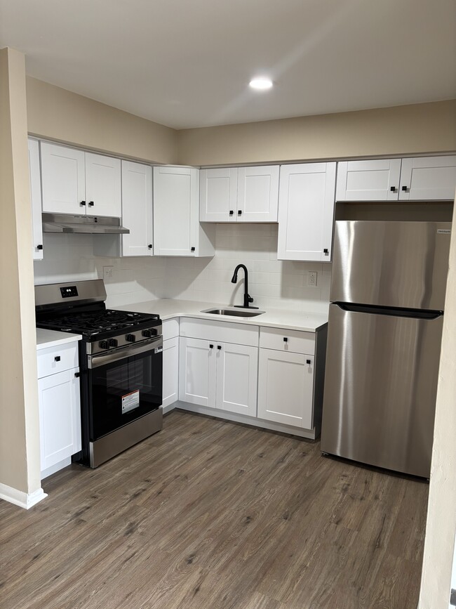 Photo - 4322 E Howell St Unit 2nd Floor