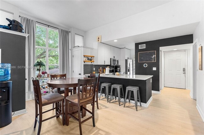 4759 Via Palm Lakes Unit 312