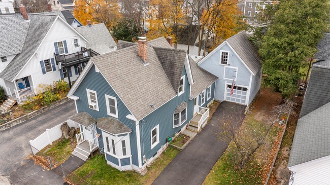 Photo - 459 Central St