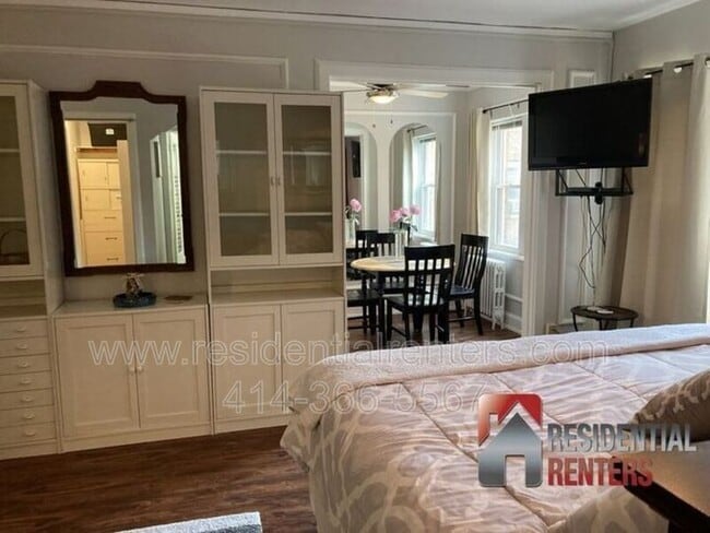 Photo - 1028 E Juneau Ave Unidad 209