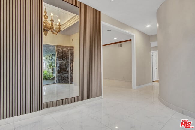 Photo - 11410 Canton Dr