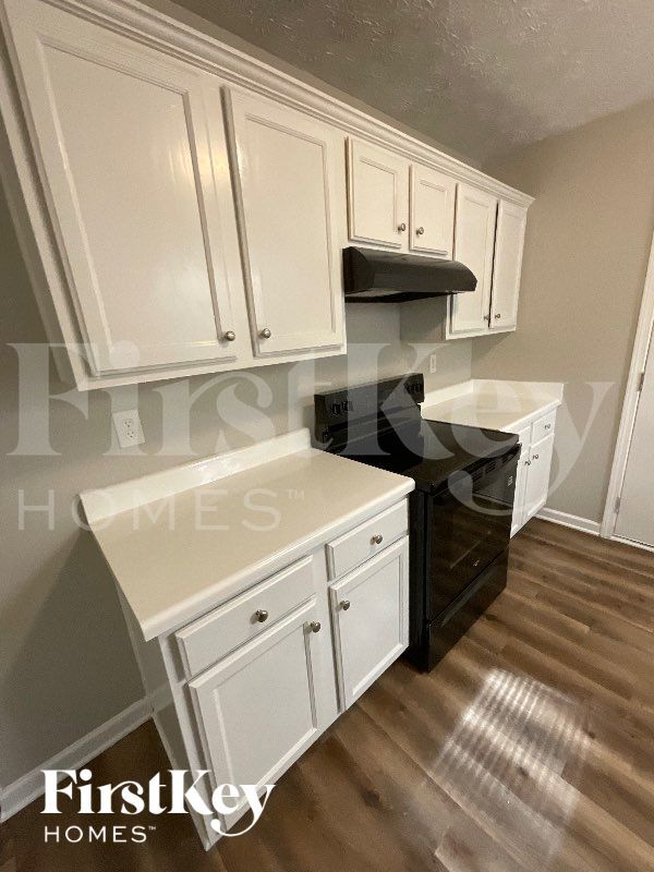 Photo - 838 E Marable St