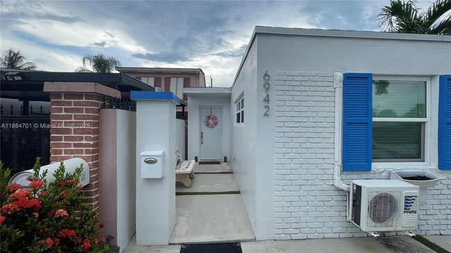 Building Photo - 6942 W 14th Ct Rental